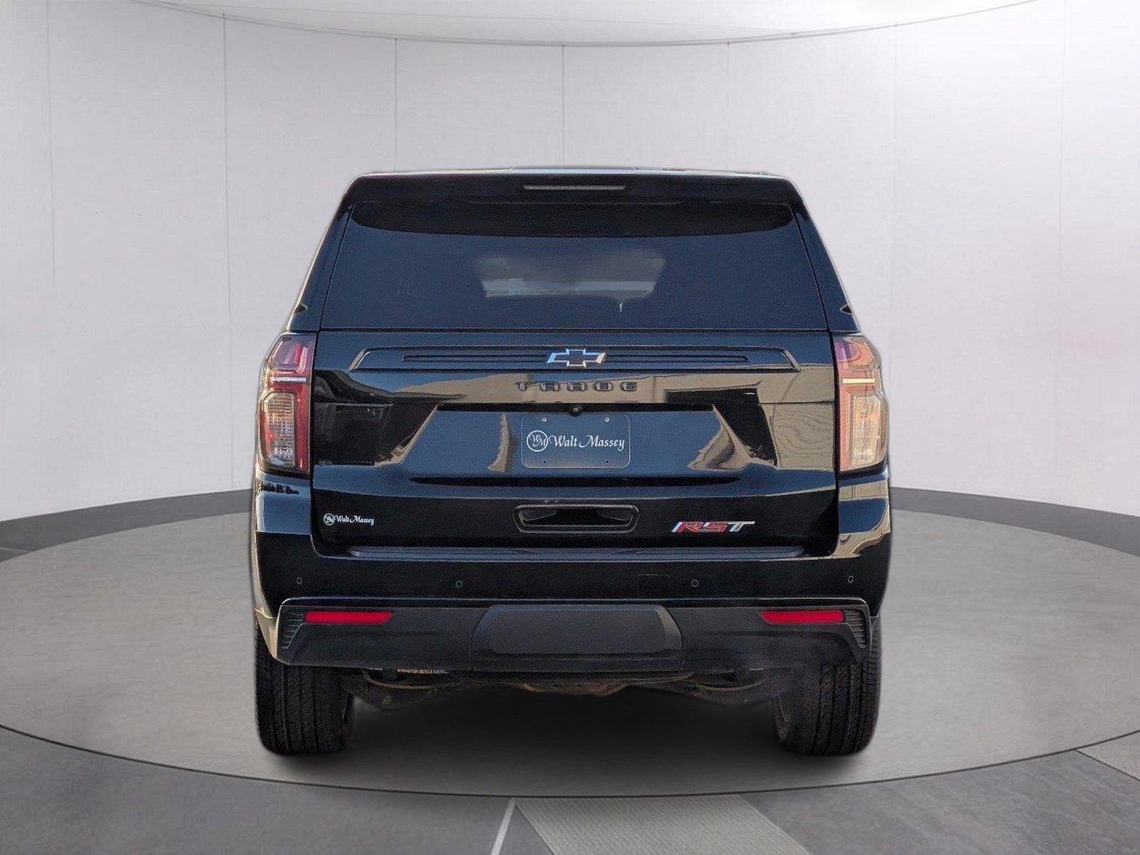 Used 2023 BLACK Chevrolet RST image 4