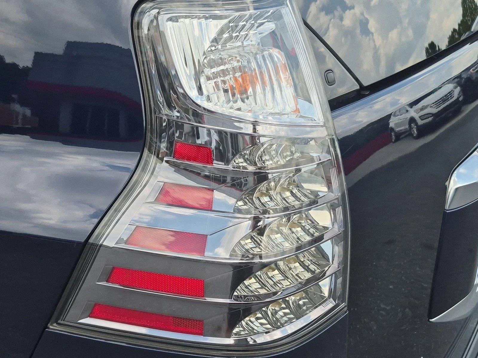 Used 2021 Nightfall Mica Lexus GX 460 Premium image 12