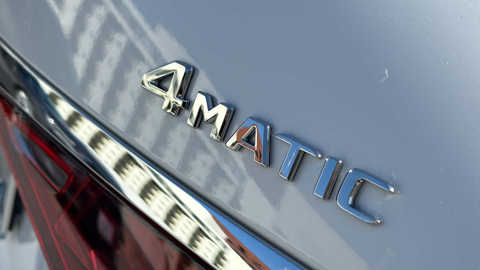 New 2026 MANUFAKTUR Moonlight White Metallic Mercedes-Benz S 580 image 11