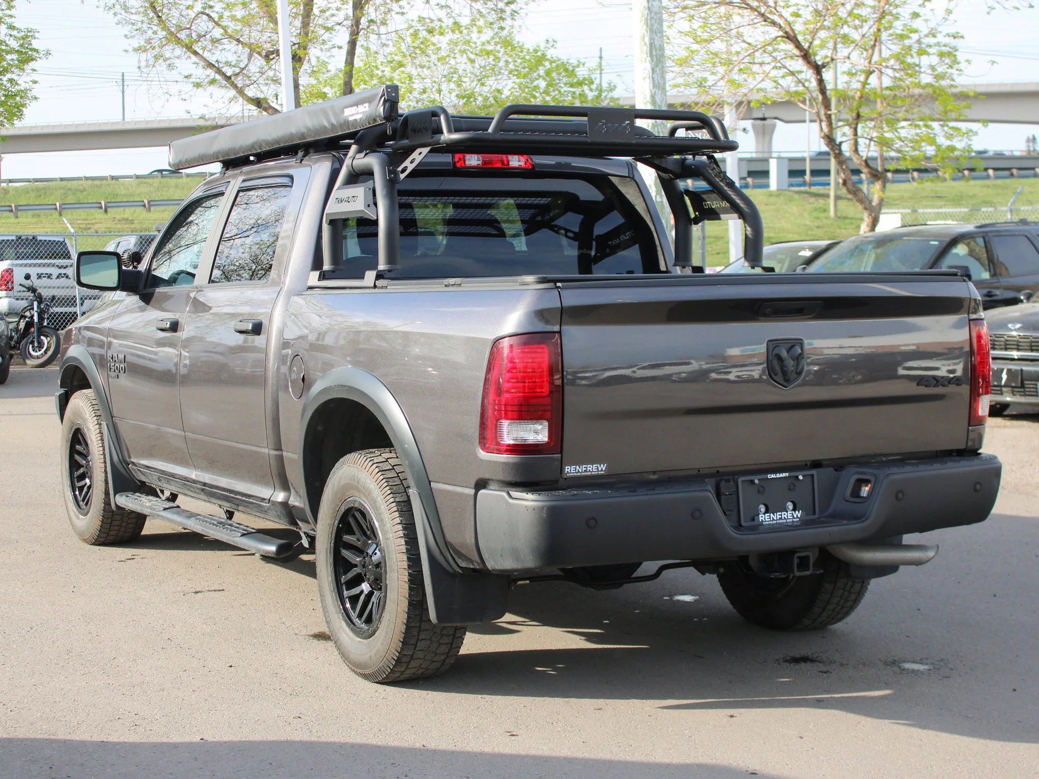 Certified Used 2023 Grey RAM Warlock * No Accidents | Roof Lights | Overland Ready | Alpine | Tonneau Cover image 14