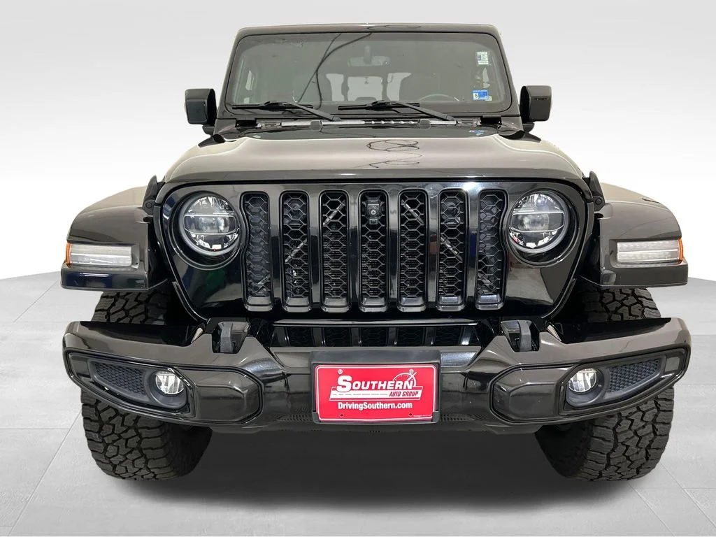 Used 2021 Black Jeep Overland image 10