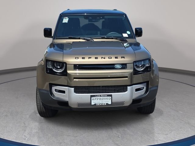 Certified Used 2025 Gondwana Stone Metallic Land Rover S image 3
