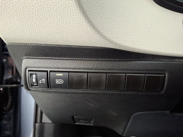 Used 2026  Toyota LE image 32
