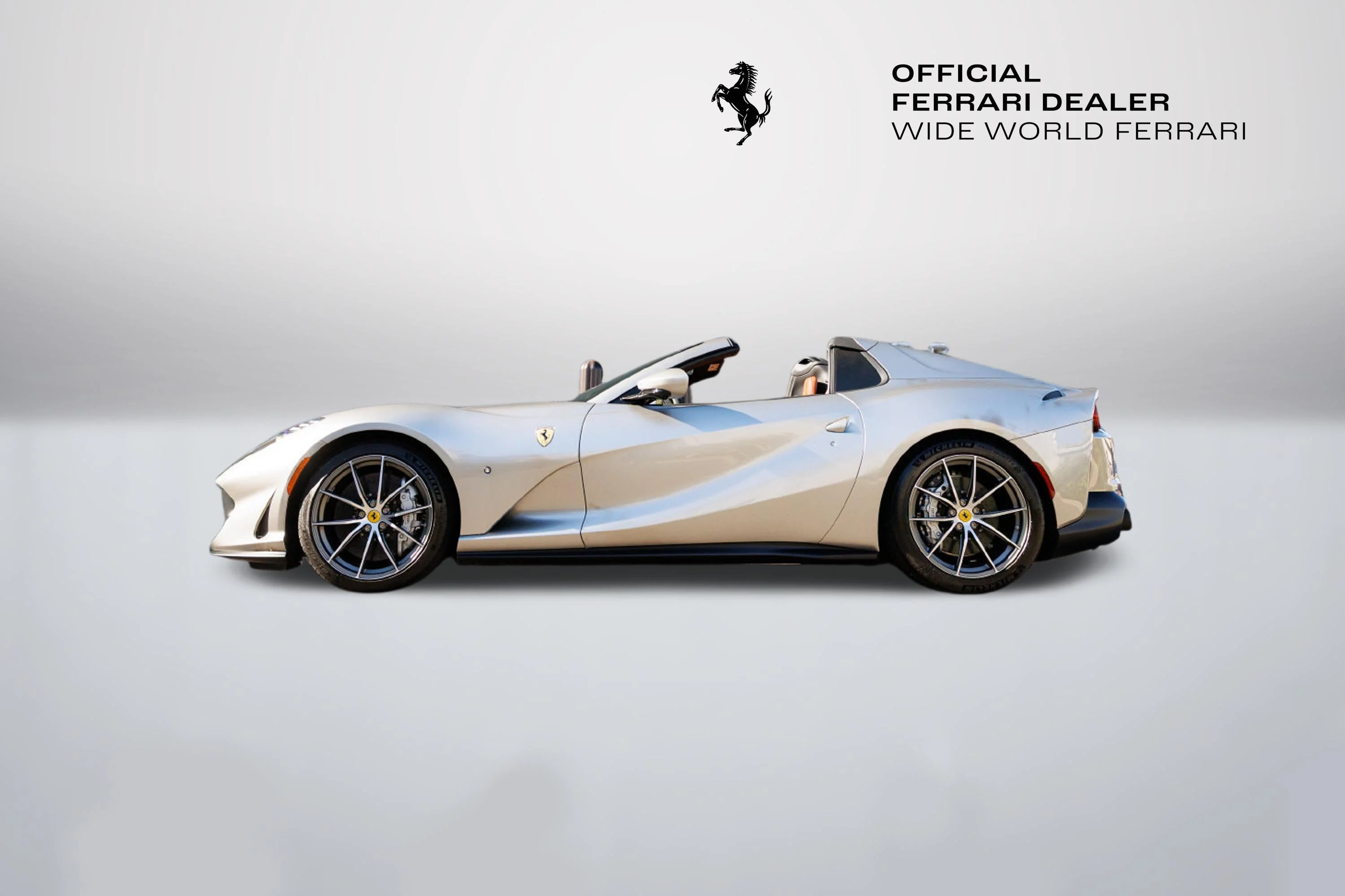 Certified Used 2023 Aluminum Lucido Ferrari Base image 12