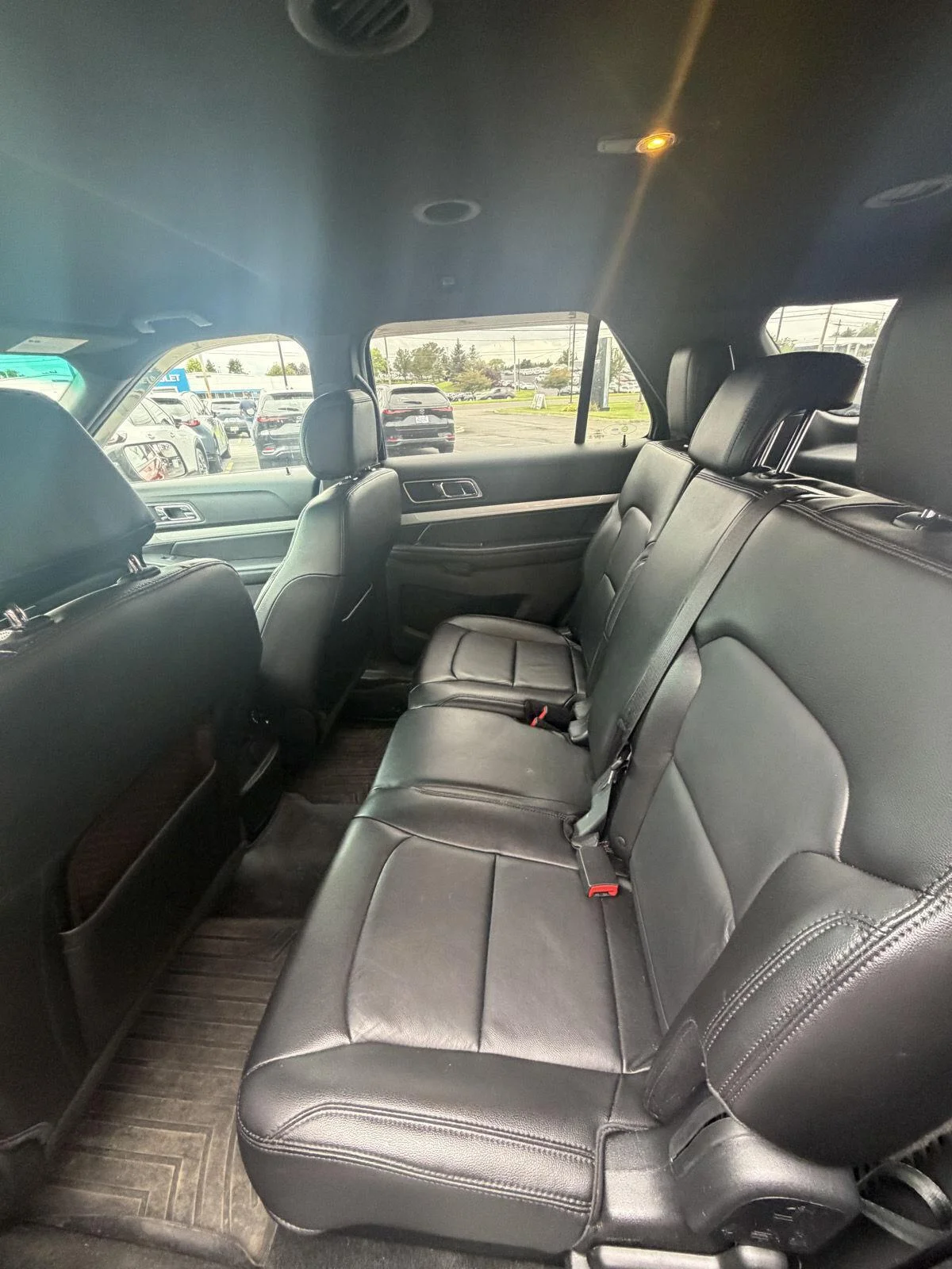 Used 2016 Ruby Red Metallic Tinted Clearcoat Ford XLT image 13
