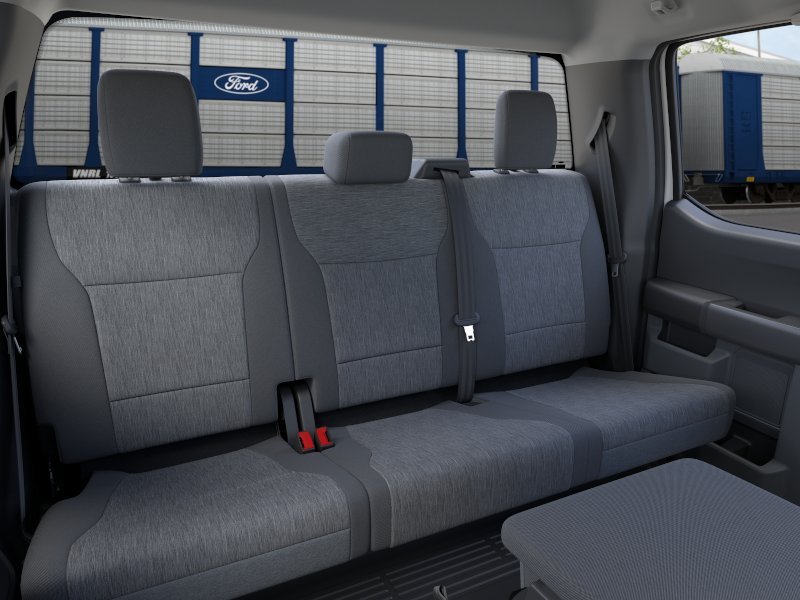 New 2026 Oxford White Ford XL image 11