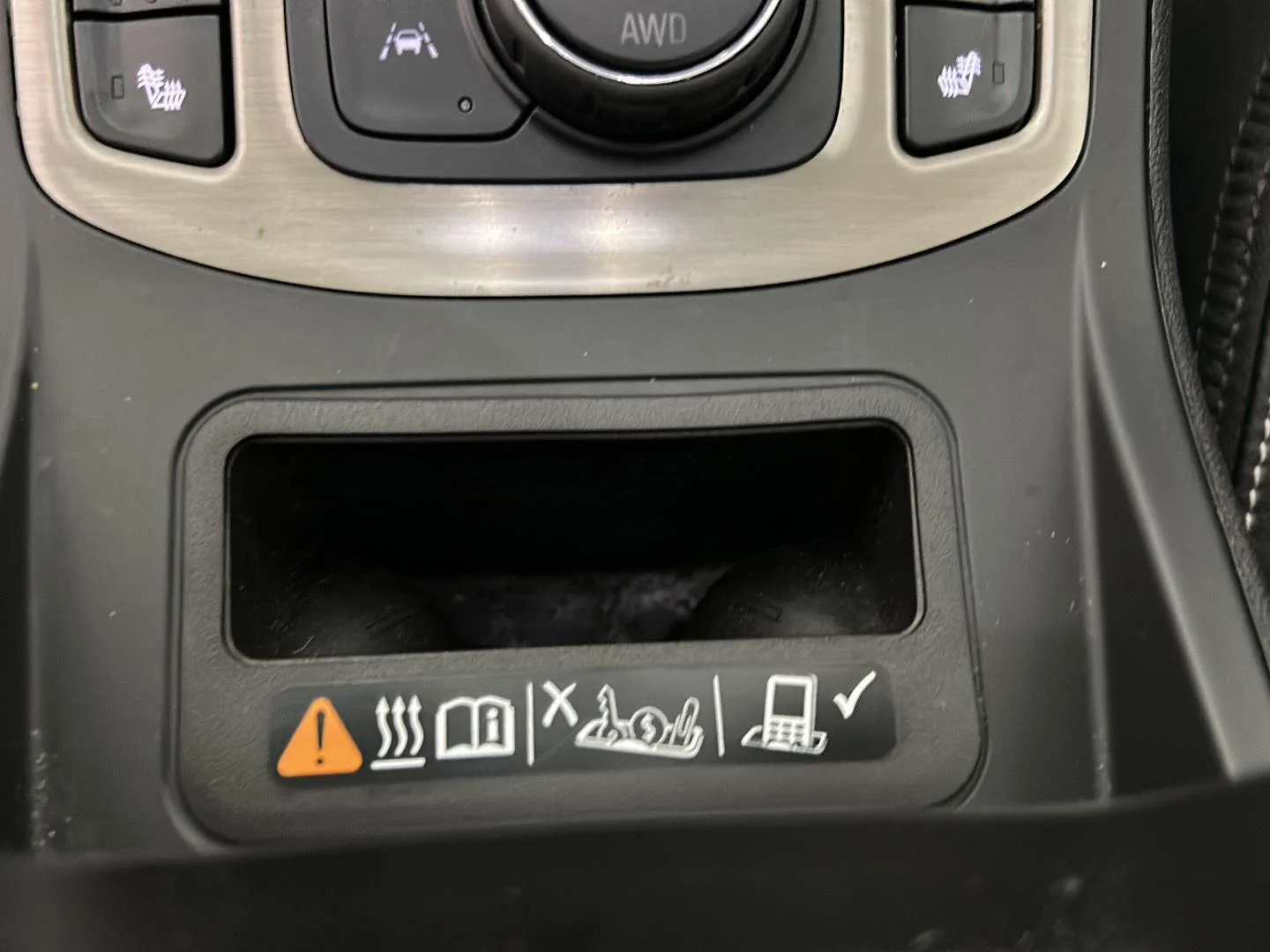 Used 2022 Marine Metallic GMC Denali image 31