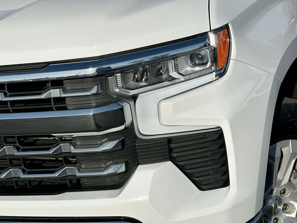 Used 2023 White Chevrolet LTZ image 16