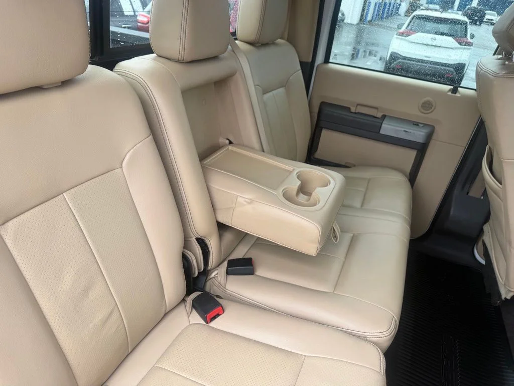 Used 2016 Oxford White Ford Lariat image 59