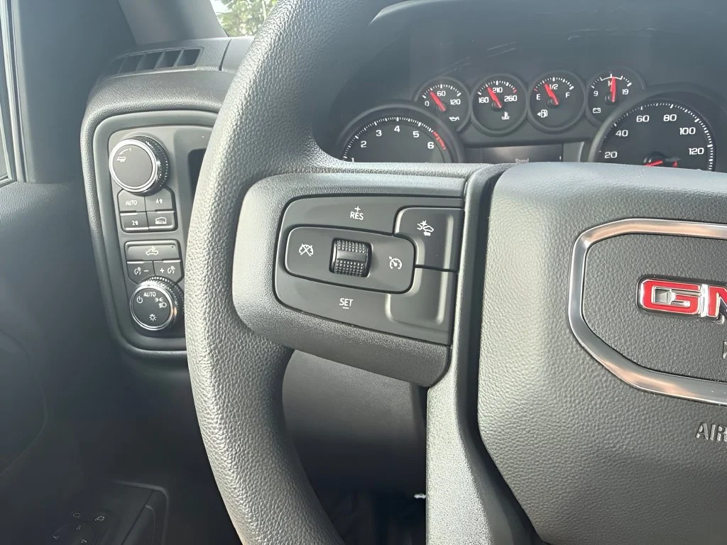 Used 2026 Summit White GMC Pro image 31