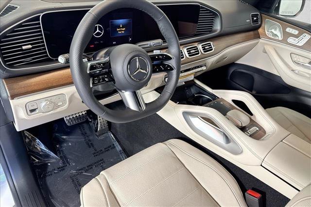 New 2026 Polar White Mercedes-Benz GLS 580 image 39