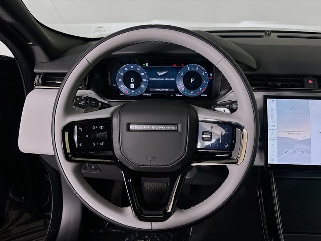Used 2026  Land Rover S image 12