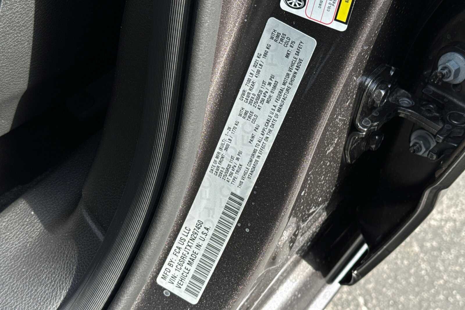 New 2026 Granite Crystal Metallic Clear-Coat Exterior Paint RAM LARAMIE image 27