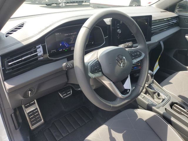 New 2026 White Volkswagen 1.5T Sport image 20