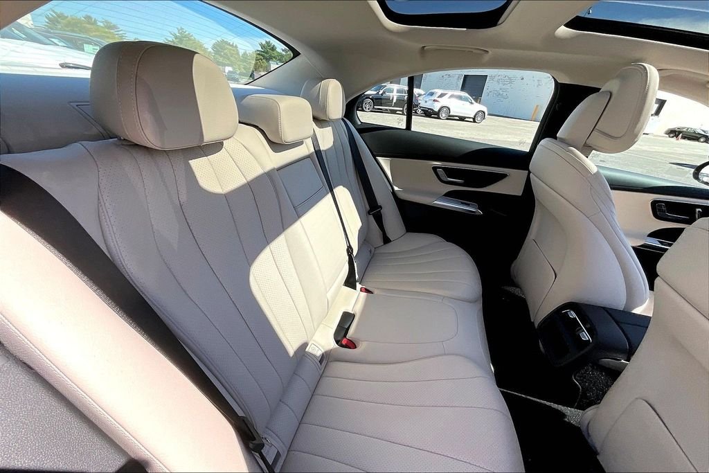 Used 2026 Black Mercedes-Benz E 350 image 19