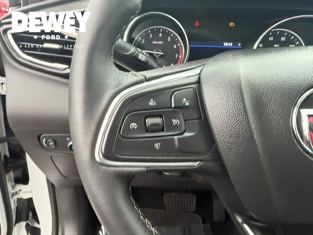 Used 2022 Summit White Buick Select image 12