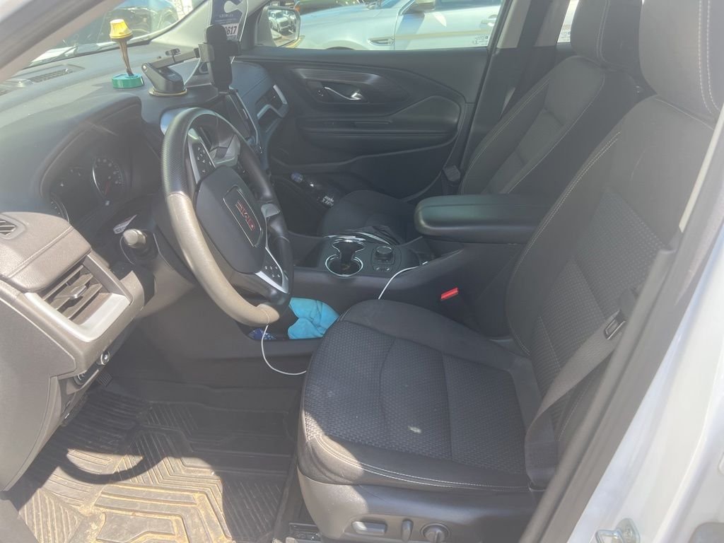 2023 GMC Terrain SLE - Photo 7
