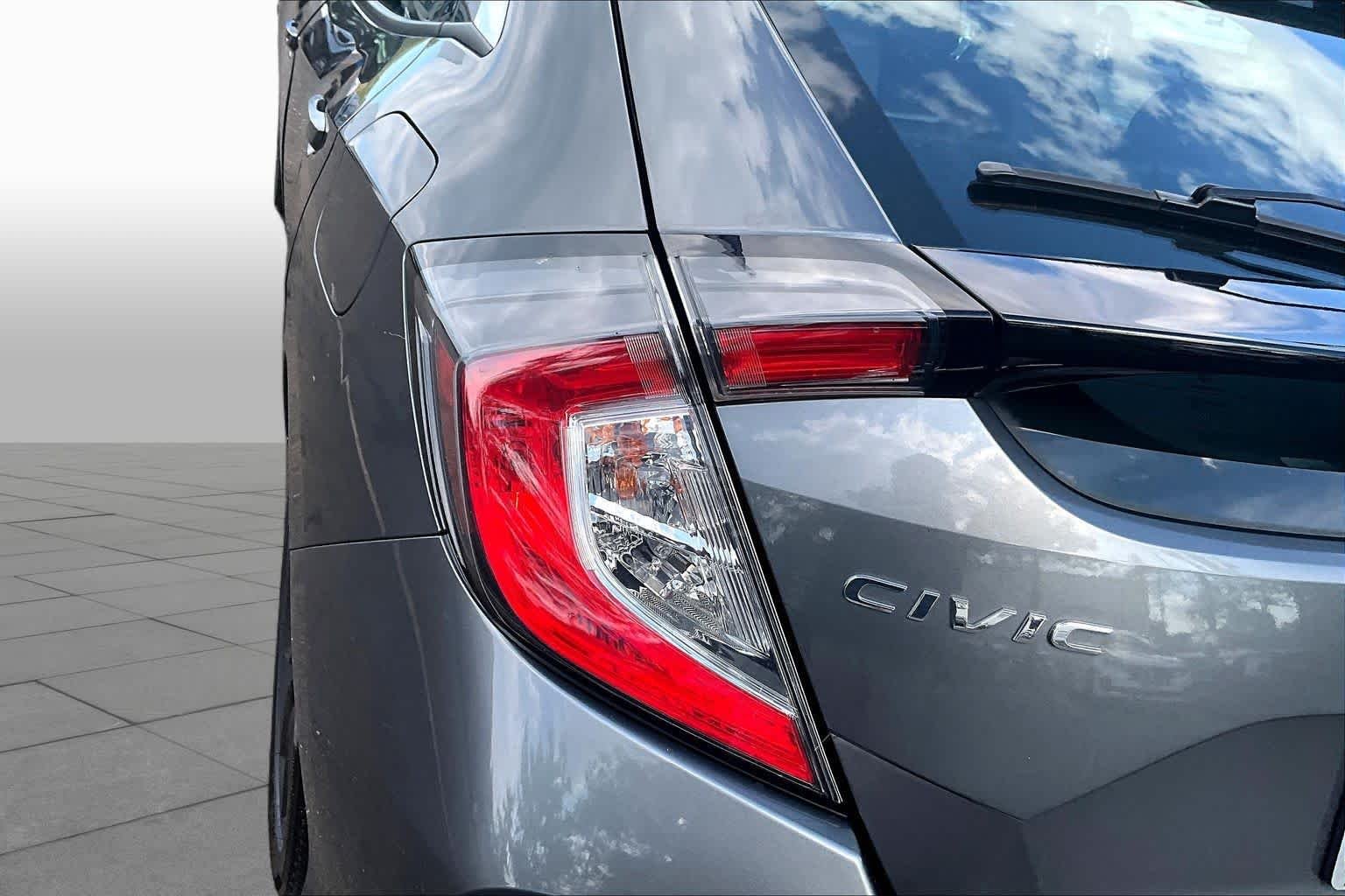 Certified Used 2020 Polished Metal Metallic Honda EX image 27