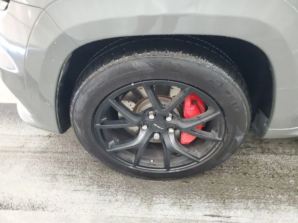 Used 2020 Sting-Grey Jeep SRT image 15