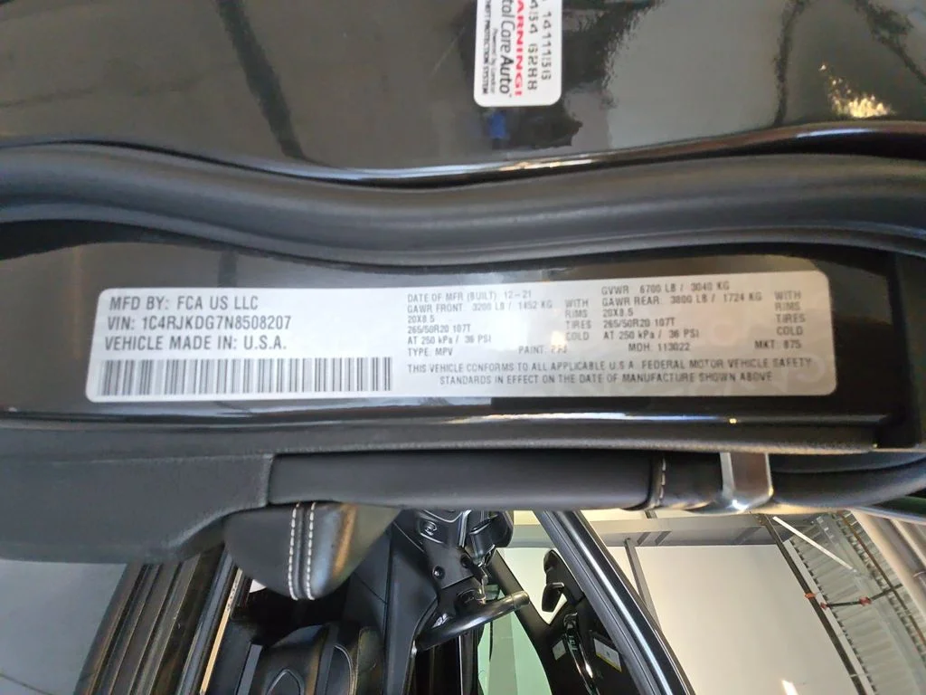 Used 2022 Brown Jeep Overland image 31