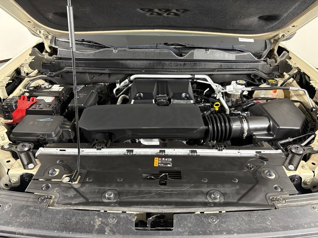 Used 2024 Beige GMC Elevation image 45