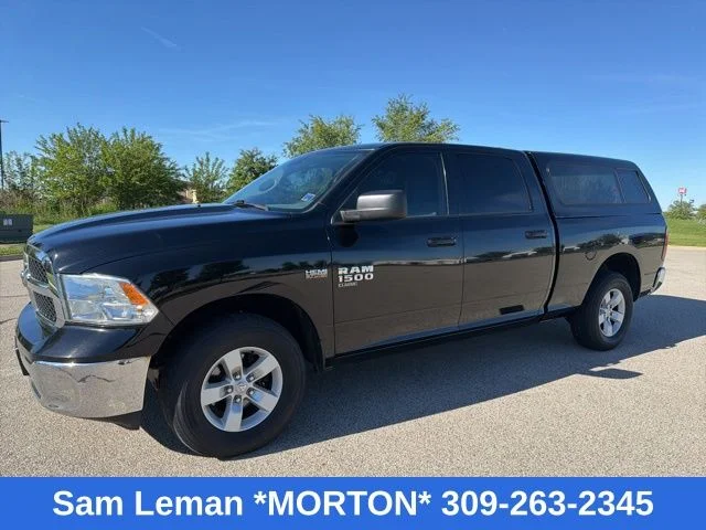 2019 RAM 1500 Classic SLT 4x4 Crew Cab 6'4's photo
