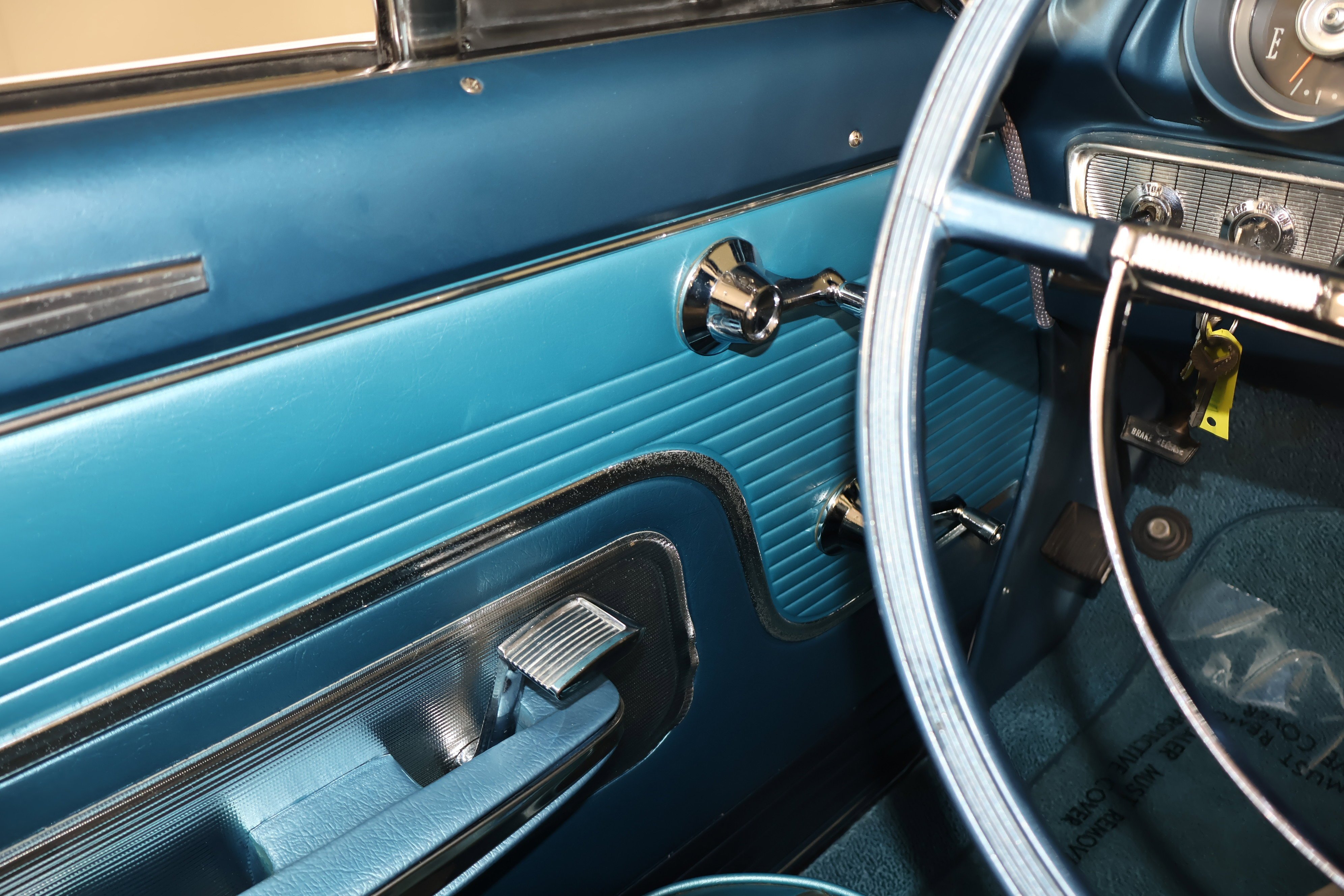 Used 1963 White Ford  image 47