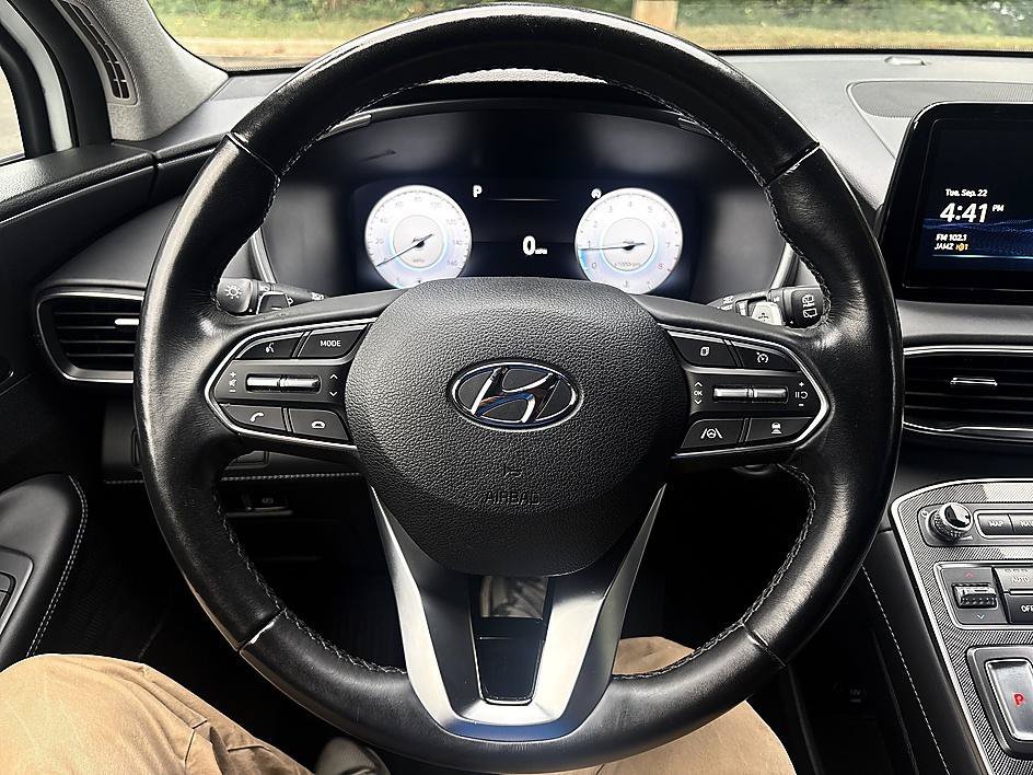 Used 2023 Serenity White Pearl Hyundai Limited image 13
