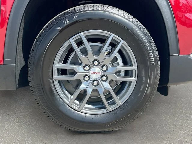 Used 2026 Volcanic Red Tintcoat GMC Elevation image 20