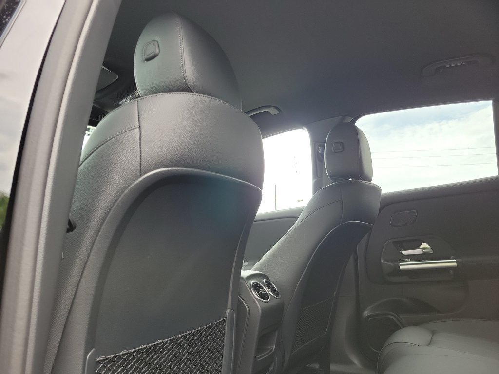 New 2026 Night Black Mercedes-Benz GLA 250 image 11