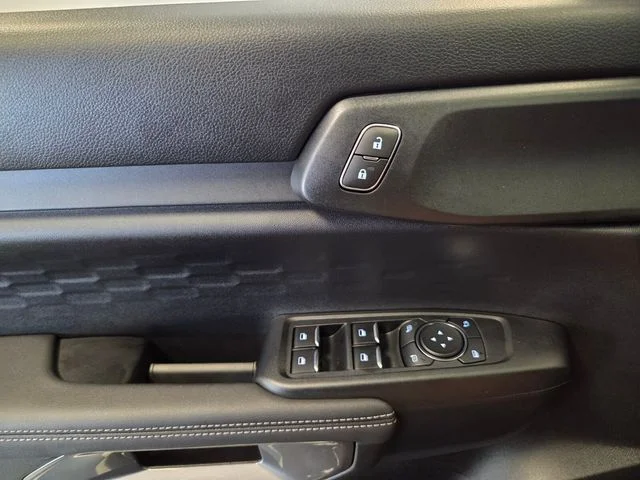 Used 2025 Black Ford XLT image 26