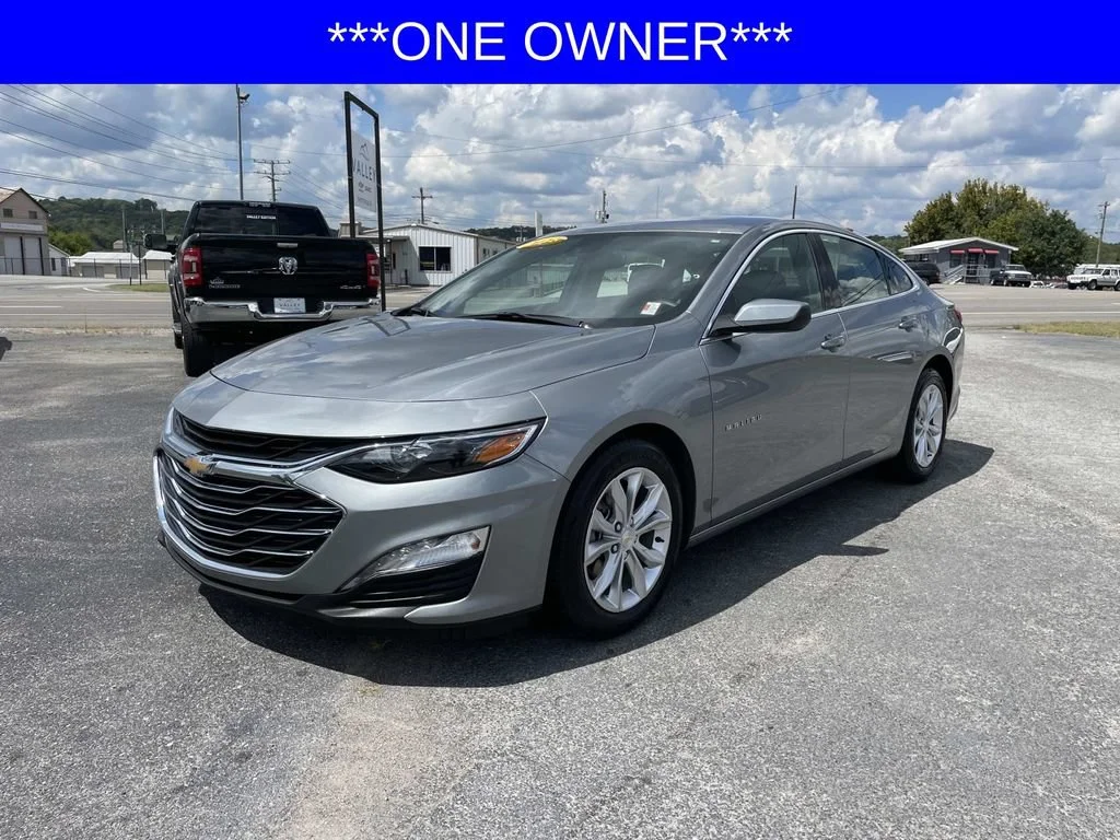 Used 2025 Sterling Gray Metallic Chevrolet 1LT image 8