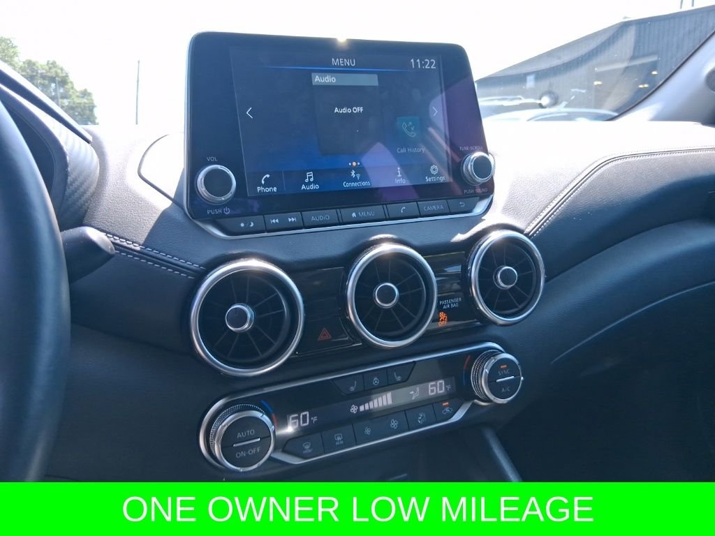 Used 2025 White Nissan SV image 17