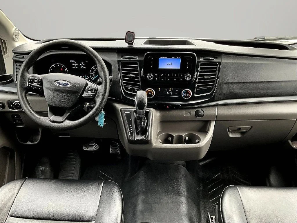 Used 2024 Oxford White Ford Base image 10