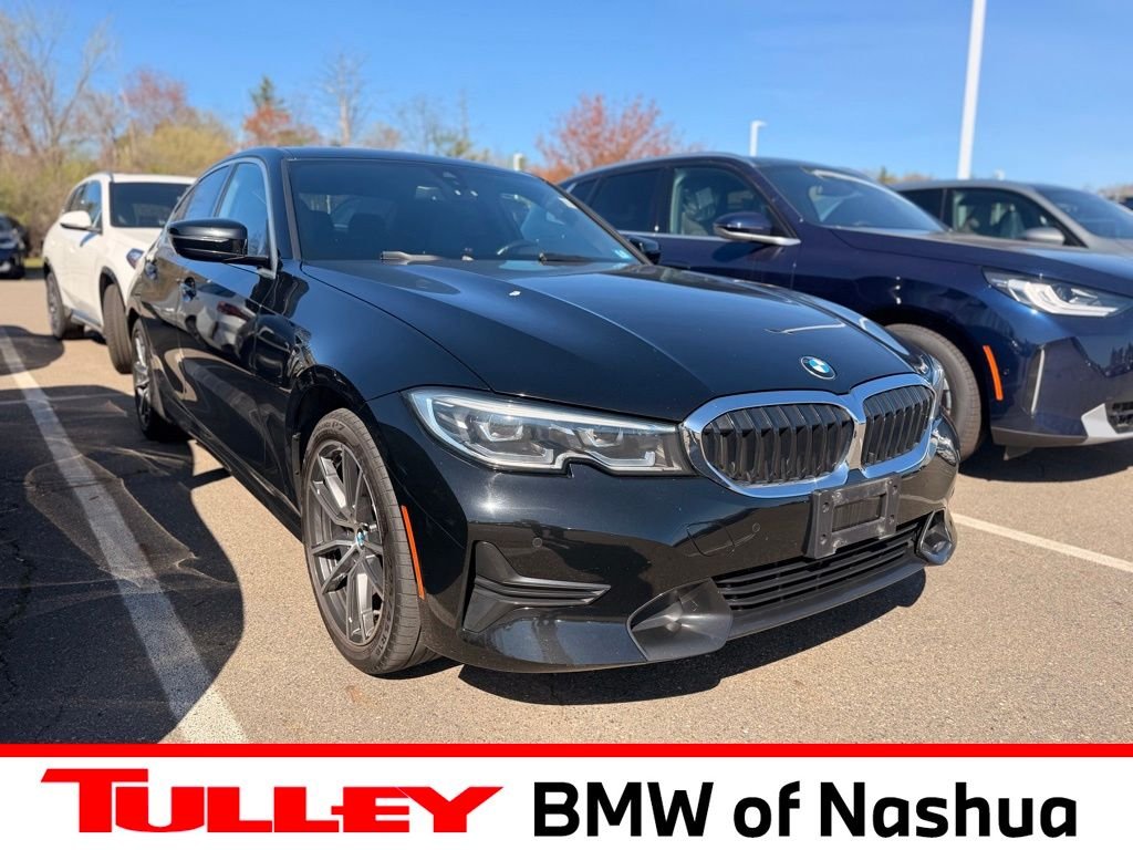 2021 BMW 3 Series 330i xDrive Sedan's photo