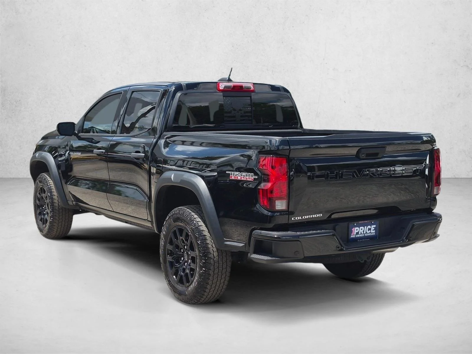 Used 2024 Black Chevrolet 4WD Trail Boss image 7