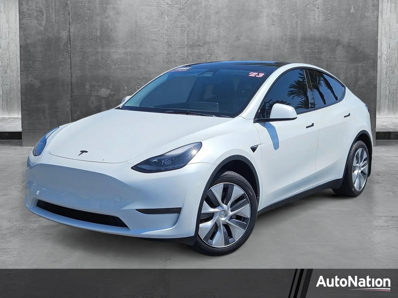 2023 Tesla Model Y Long Range Dual Motor All-Wheel Drive's photo