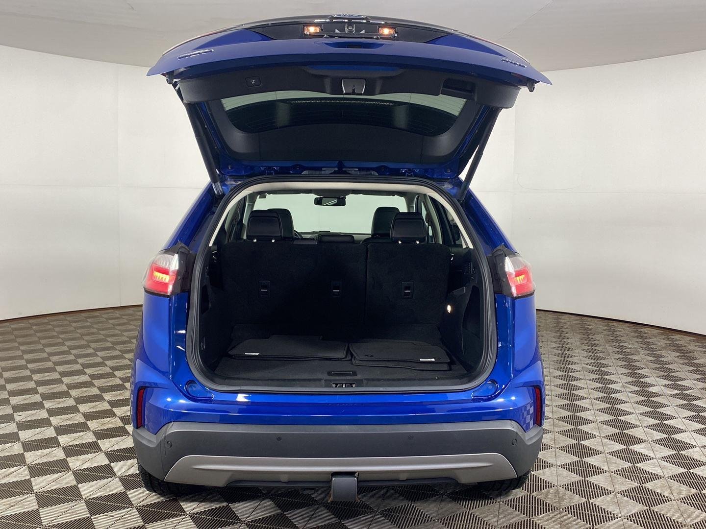 Used 2021 Blue Metallic Ford SEL image 20