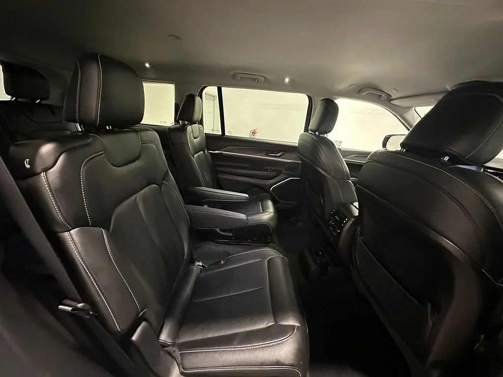 Used 2023 White Jeep Limited image 24