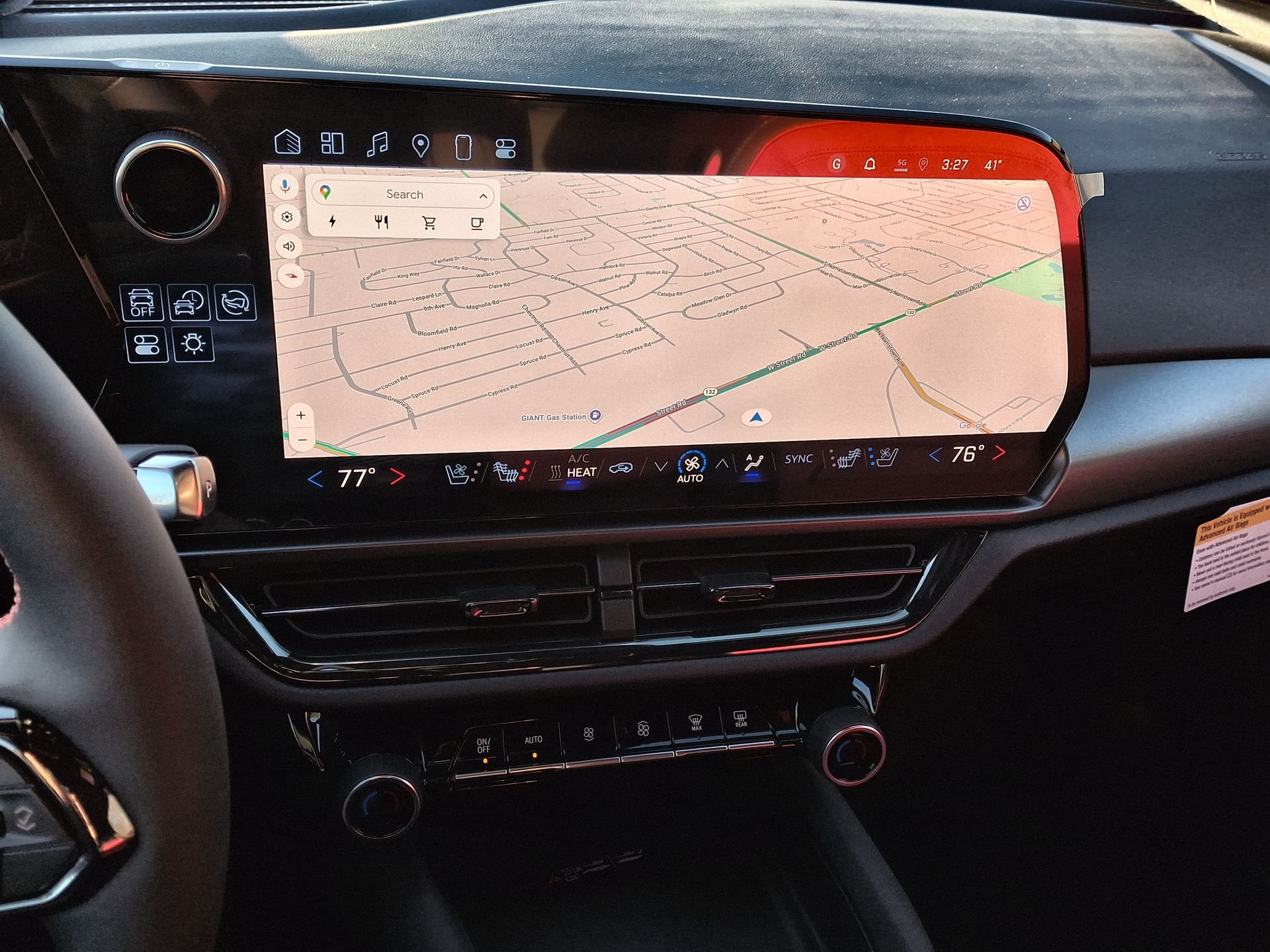 2025 Chevrolet Equinox EV RS - Photo 35