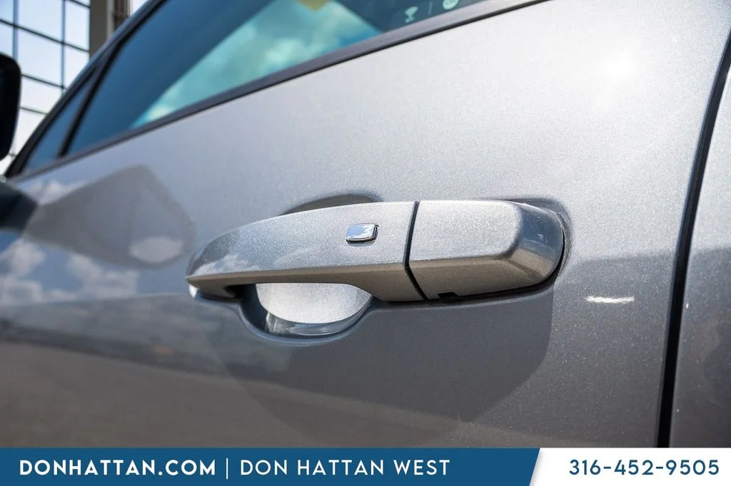 Used 2025 Gray Chevrolet LT image 38
