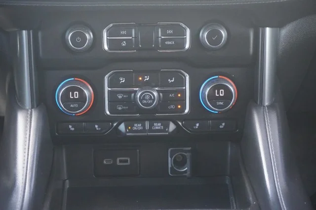 Used 2022 Black Chevrolet LT image 26