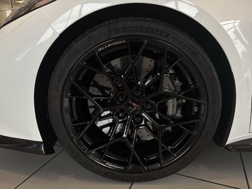 2025 Chevrolet Corvette 3LZ - Photo 16