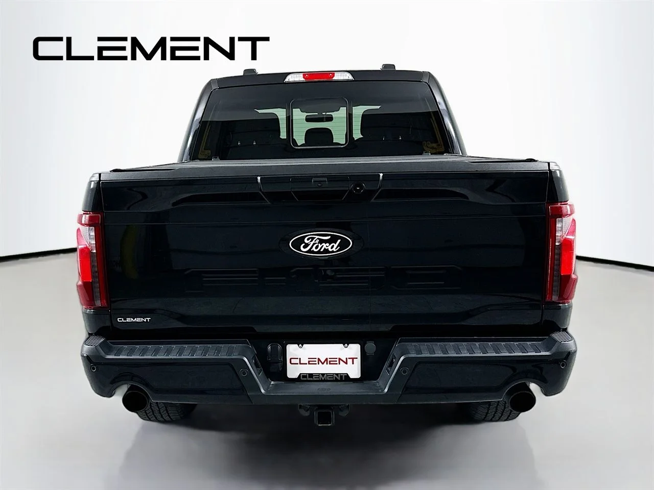 Used 2024 Black Ford XLT image 8