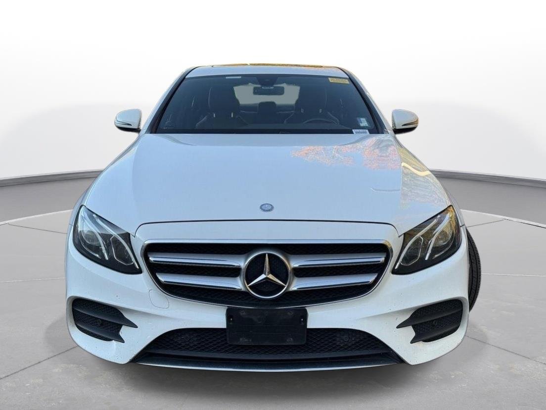 2017 Mercedes Benz E 300 Sport photo 3