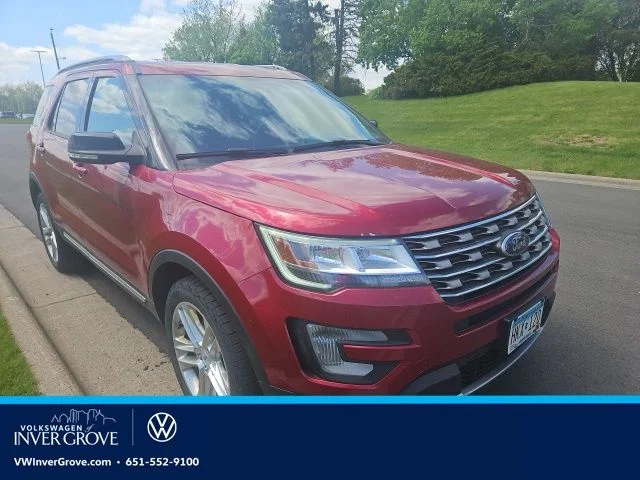 2017 Ford Explorer XLT 4WD's photo