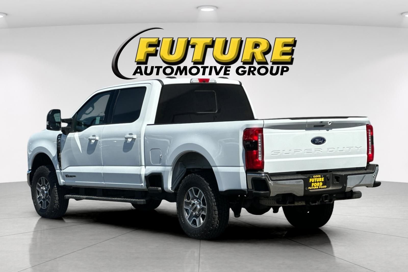 Used 2024 White Ford Lariat image 5