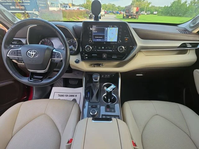 Used 2022 Red Toyota Limited image 10
