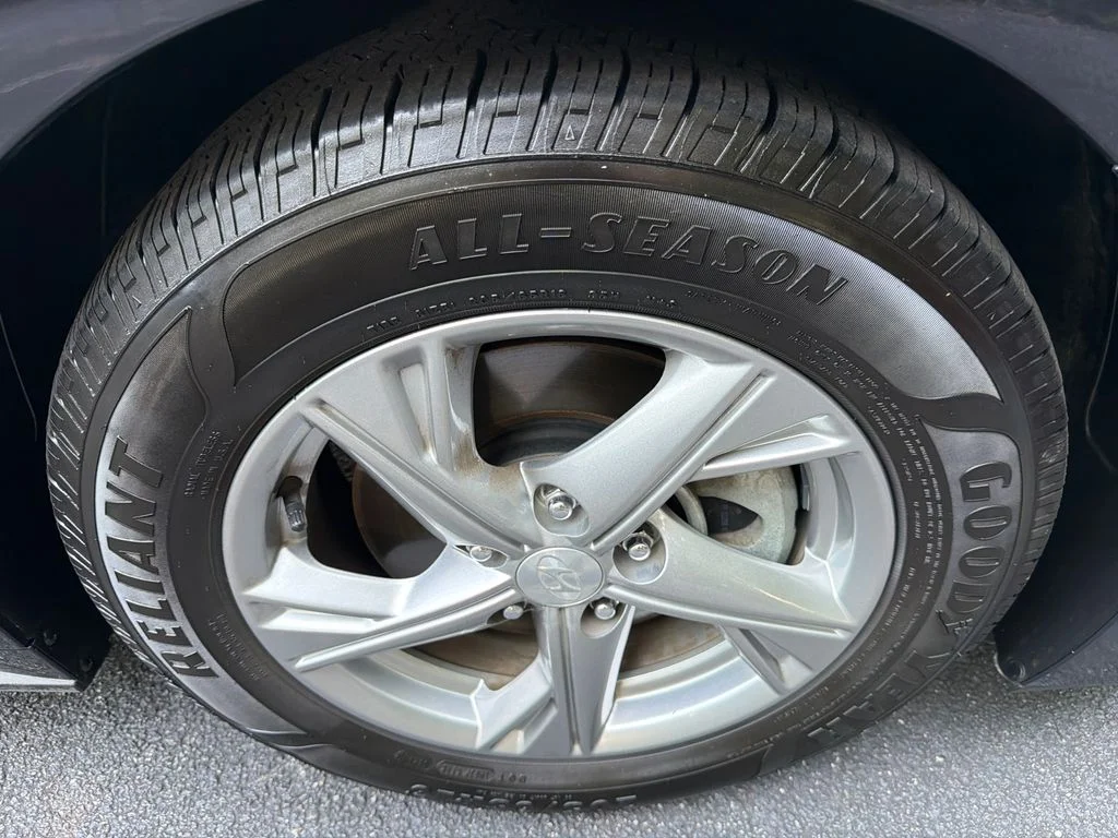 Used 2023 Blue Hyundai SE image 12