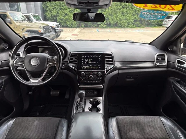 Used 2021 Red Jeep Laredo X image 32